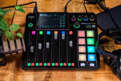 Slik starter du din egen podcast